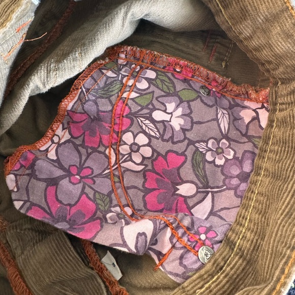 Vintage Roxy Corduroy Flare Pants - Picture 8 of 8